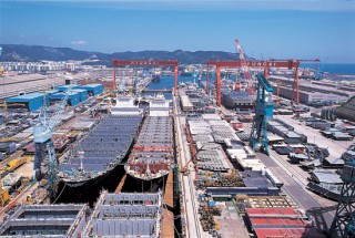 Foto: Zoom - Estaleiro da Hyundai Heavy Industries